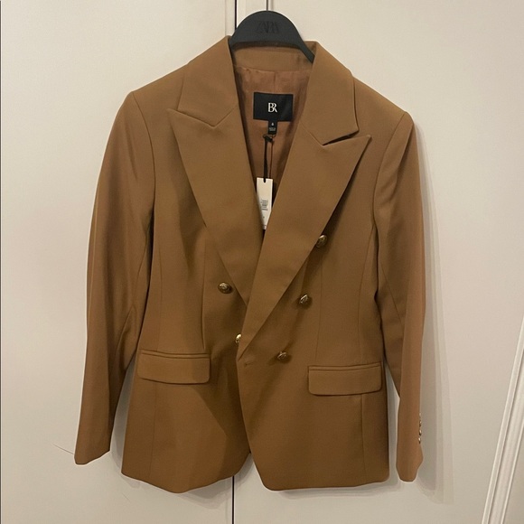 Banana Republic Jackets & Blazers - Banana republic blazer gold buttons camel NWT sz6 classic